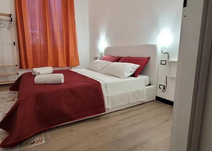 Housestation Suite