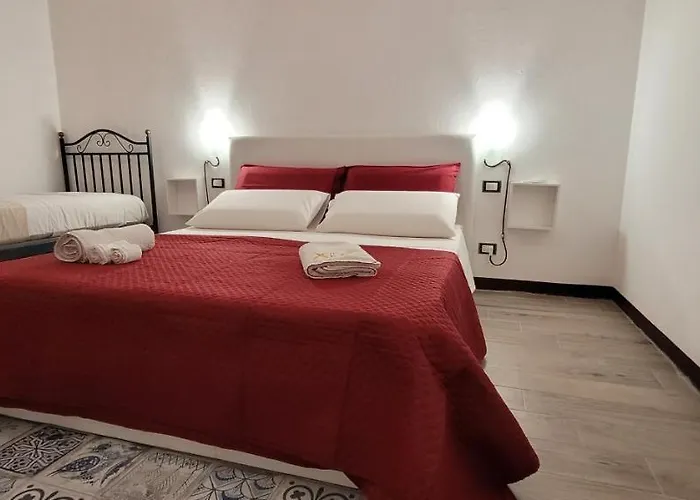 Housestation Suite